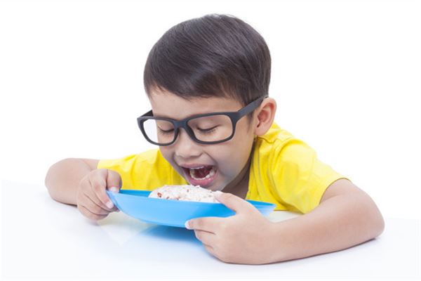 梦见自己的小孩吃屎是什么预兆,梦见自己的小孩吃屎是什么意思 梦见自己的小孩吃屎是什么预兆,梦见自己的小孩吃屎是什么意思