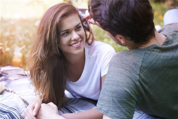 需要为子嗣担忧的女性面相 需要为子嗣担忧的女性面相