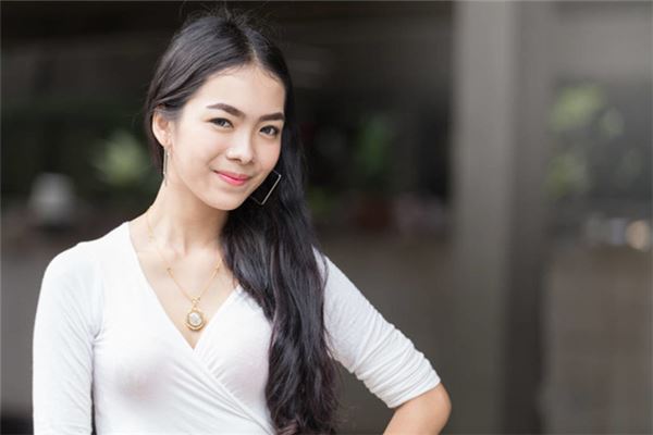 前途光明的女人面相特征 前途光明的女人面相特征