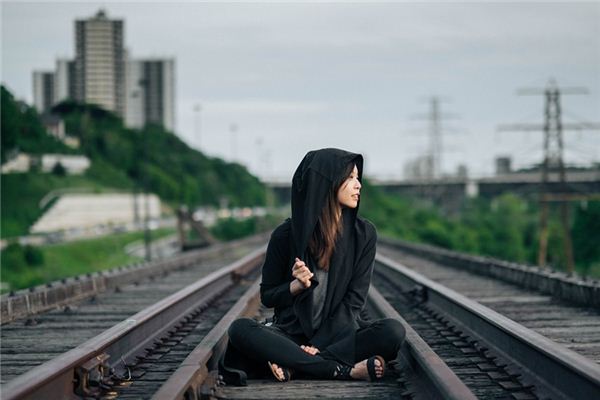梦见危险是什么预兆,梦见危险是什么意思