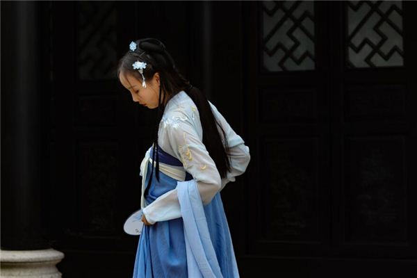 女性右手断掌纹会怎样? 女性右手断掌纹会怎样?