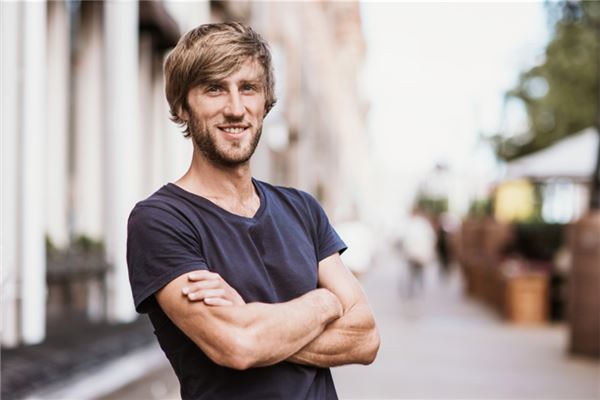 印堂低的男人运好不好 印堂低的男人运好不好