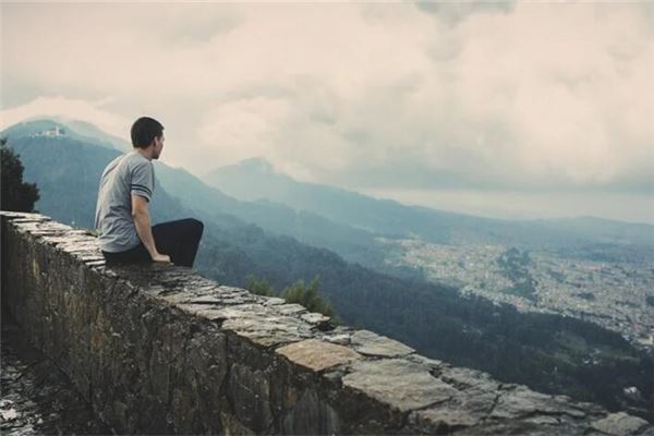哪几种的男人手相注定有钱 哪几种的男人手相注定有钱