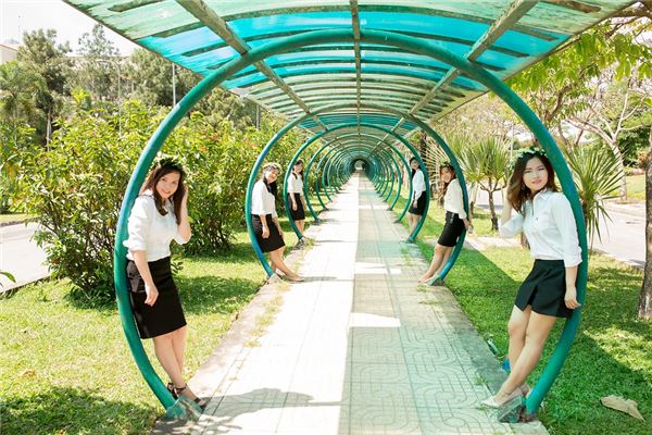 女人左脚底有痣好吗 女人左脚底有痣好吗