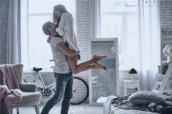 属虎的男人性格和爱情