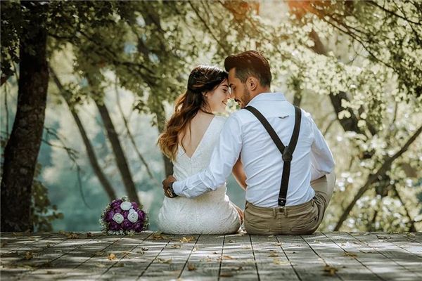 梦见老婆和别人结婚是什么预兆,梦见老婆和别人结婚是什么意思 梦见老婆和别人结婚是什么预兆,梦见老婆和别人结婚是什么意思