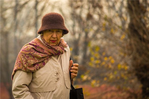 梦见在世的母亲死了是什么预兆,梦见在世的母亲死了是什么意思 梦见在世的母亲死了是什么预兆,梦见在世的母亲死了是什么意思