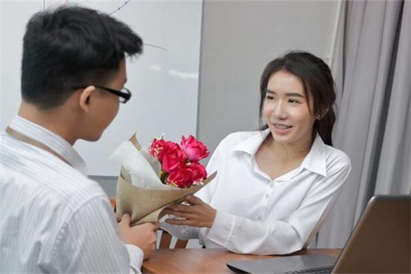 梦见向别人表白遭到拒绝是什么预兆,梦见向别人表白遭到拒绝是什么意思 梦见向别人表白遭到拒绝是什么预兆,梦见向别人表白遭到拒绝是什么意思