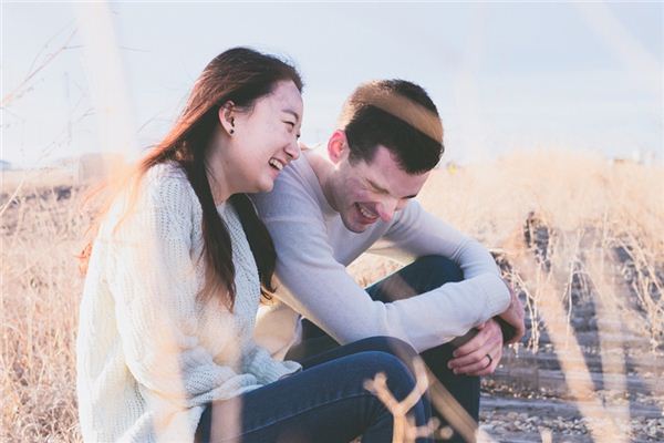 梦见女友是什么预兆,梦见女友是什么意思 梦见女友是什么预兆,梦见女友是什么意思