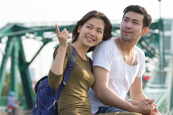 AB型血MM怎样倒追男生 AB型血MM怎样倒追男生