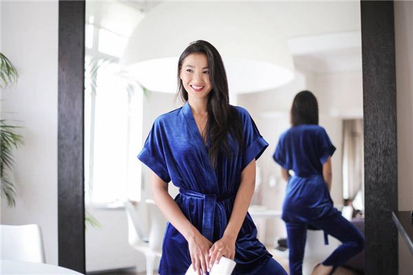手型算命：木型人的性格与命运