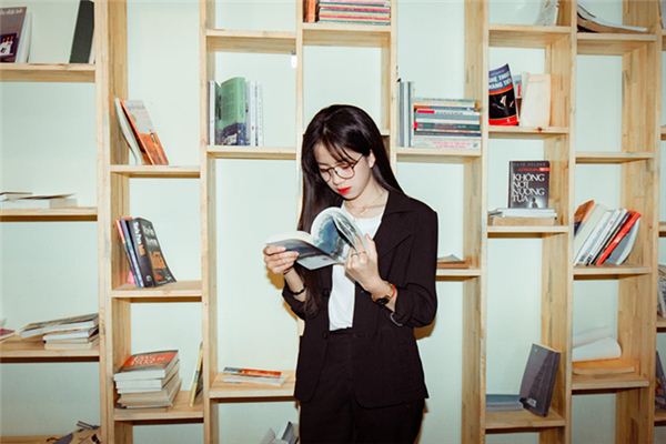梦见看书是什么预兆,梦见看书是什么意思