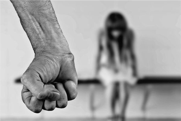 梦见女朋友被人强奸是什么预兆,梦见女朋友被人强奸是什么意思 梦见女朋友被人强奸是什么预兆,梦见女朋友被人强奸是什么意思