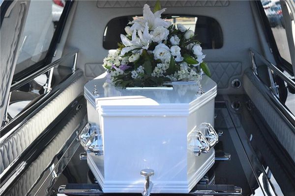 梦见车拉死人是什么预兆,梦见车拉死人是什么意思 梦见车拉死人是什么预兆,梦见车拉死人是什么意思