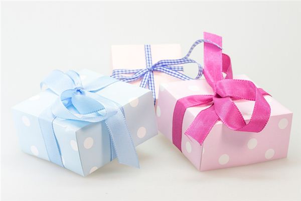 梦见生日礼物是什么预兆,梦见生日礼物是什么意思 梦见生日礼物是什么预兆,梦见生日礼物是什么意思
