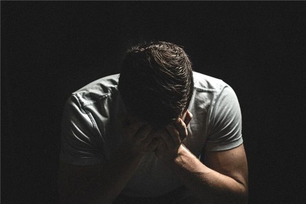 梦见男人哭是什么预兆,梦见男人哭是什么意思 梦见男人哭是什么预兆,梦见男人哭是什么意思