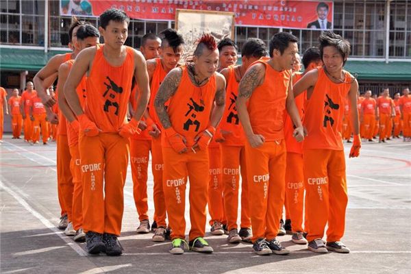 梦见丈夫坐牢是什么预兆,梦见丈夫坐牢是什么意思 梦见丈夫坐牢是什么预兆,梦见丈夫坐牢是什么意思