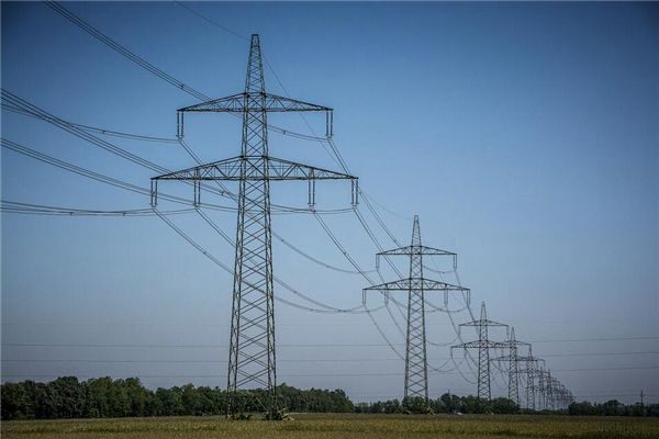 梦见高压电是什么预兆,梦见高压电是什么意思 梦见高压电是什么预兆,梦见高压电是什么意思