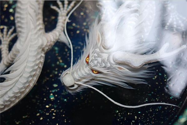 梦见水里有龙是什么预兆,梦见水里有龙是什么意思