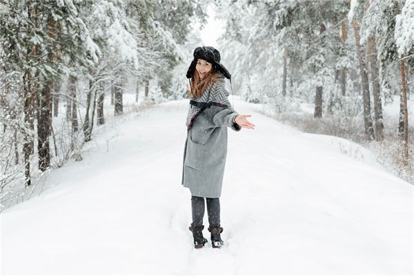梦见商人在雪地滑倒是什么预兆,梦见商人在雪地滑倒是什么意思 梦见商人在雪地滑倒是什么预兆,梦见商人在雪地滑倒是什么意思