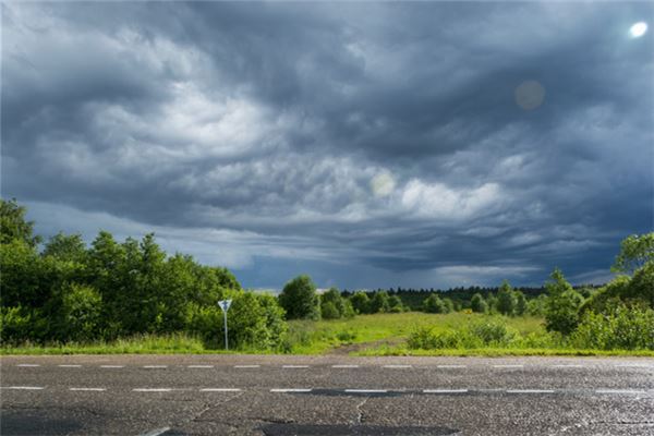 梦见暴风雨来临是什么预兆,梦见暴风雨来临是什么意思 梦见暴风雨来临是什么预兆,梦见暴风雨来临是什么意思