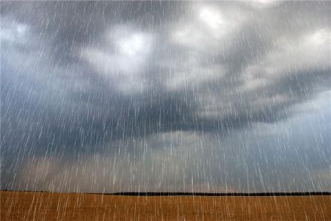 梦见下雨下冰雹是什么预兆,梦见下雨下冰雹是什么意思 梦见下雨下冰雹是什么预兆,梦见下雨下冰雹是什么意思