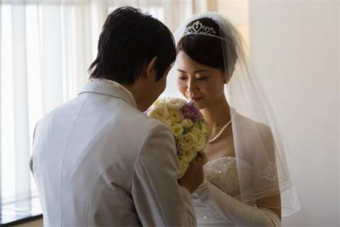 梦见老公和别人结婚是什么预兆,梦见老公和别人结婚是什么意思 梦见老公和别人结婚是什么预兆,梦见老公和别人结婚是什么意思