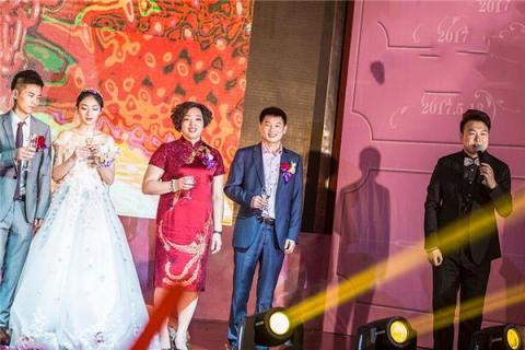 梦见自己成了主婚人是什么预兆,梦见自己成了主婚人是什么意思 梦见自己成了主婚人是什么预兆,梦见自己成了主婚人是什么意思