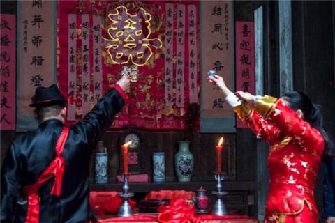 梦见纳妾是什么预兆,梦见纳妾是什么意思 梦见纳妾是什么预兆,梦见纳妾是什么意思