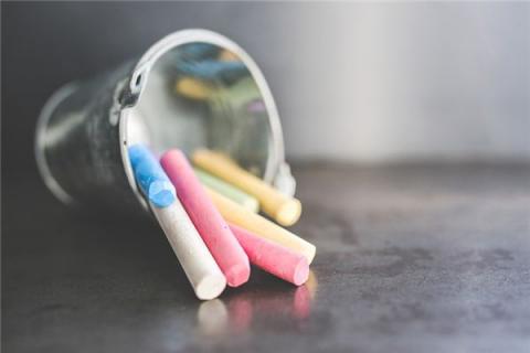 梦见粉笔是什么预兆,梦见粉笔是什么意思 梦见粉笔是什么预兆,梦见粉笔是什么意思