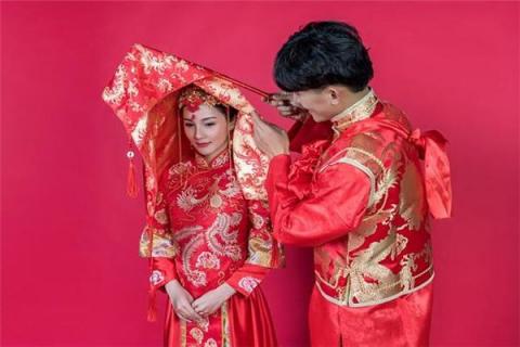 梦见红盖头是什么预兆,梦见红盖头是什么意思 梦见红盖头是什么预兆,梦见红盖头是什么意思