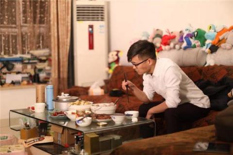 梦见爱人吃饭是什么预兆,梦见爱人吃饭是什么意思 梦见爱人吃饭是什么预兆,梦见爱人吃饭是什么意思