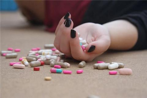 梦见病人服毒是什么预兆,梦见病人服毒是什么意思 梦见病人服毒是什么预兆,梦见病人服毒是什么意思