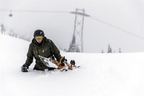 梦见厚厚的雪是什么预兆,梦见厚厚的雪是什么意思