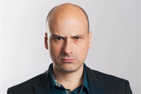 梦见头顶头发掉光了是什么预兆,梦见头顶头发掉光了是什么意思 梦见头顶头发掉光了是什么预兆,梦见头顶头发掉光了是什么意思